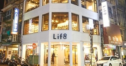 LIFE8